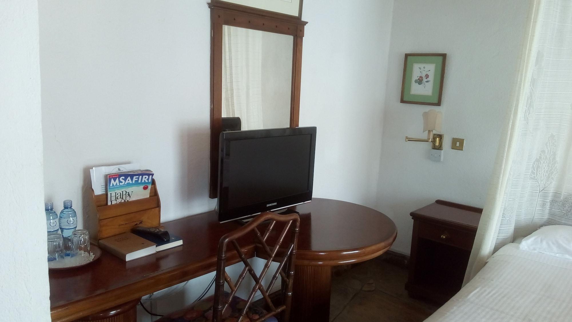 Jacaranda Lake Elementaita Lodge Gilgil المظهر الخارجي الصورة