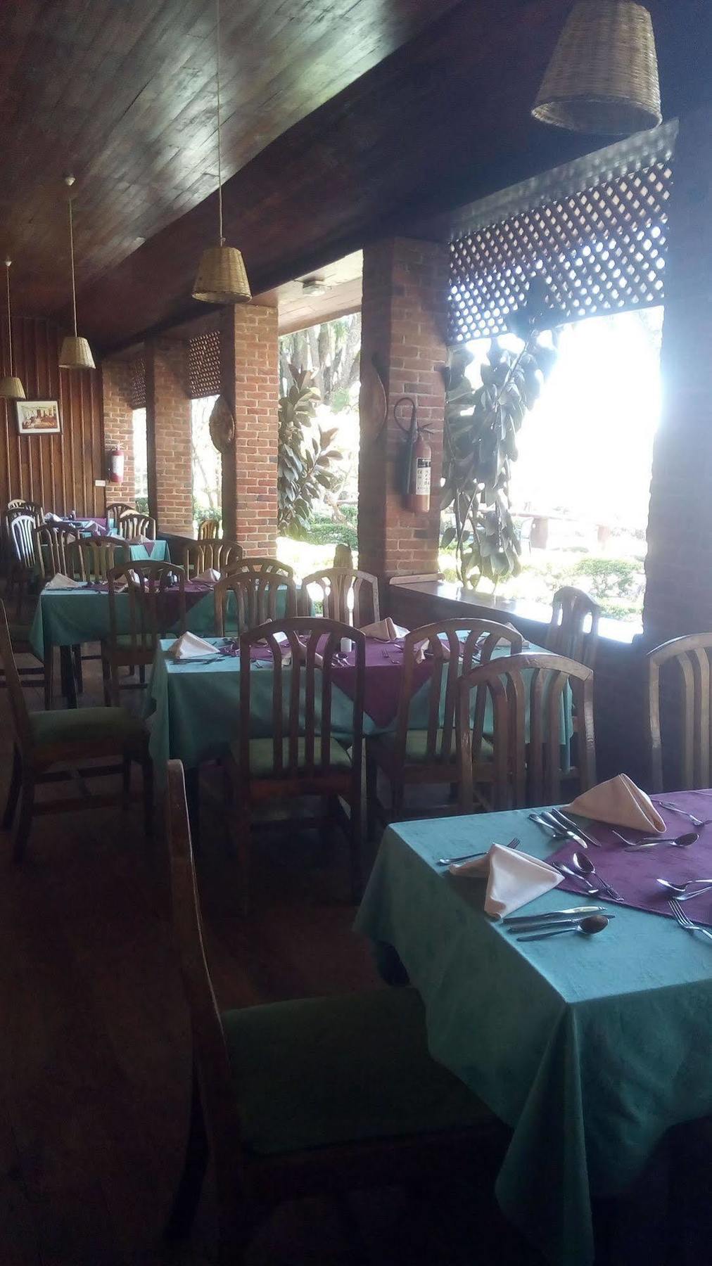 Jacaranda Lake Elementaita Lodge Gilgil المظهر الخارجي الصورة