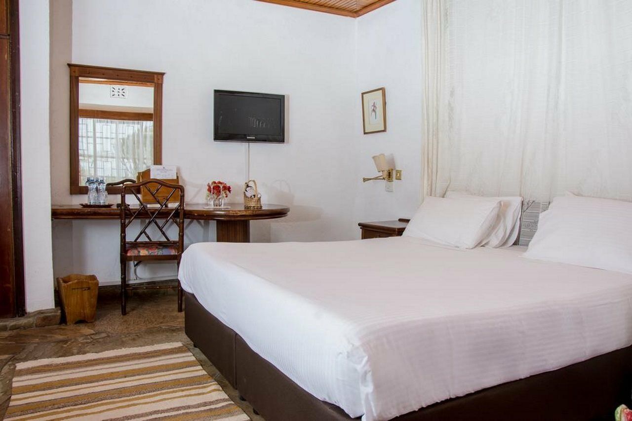 Jacaranda Lake Elementaita Lodge Gilgil المظهر الخارجي الصورة